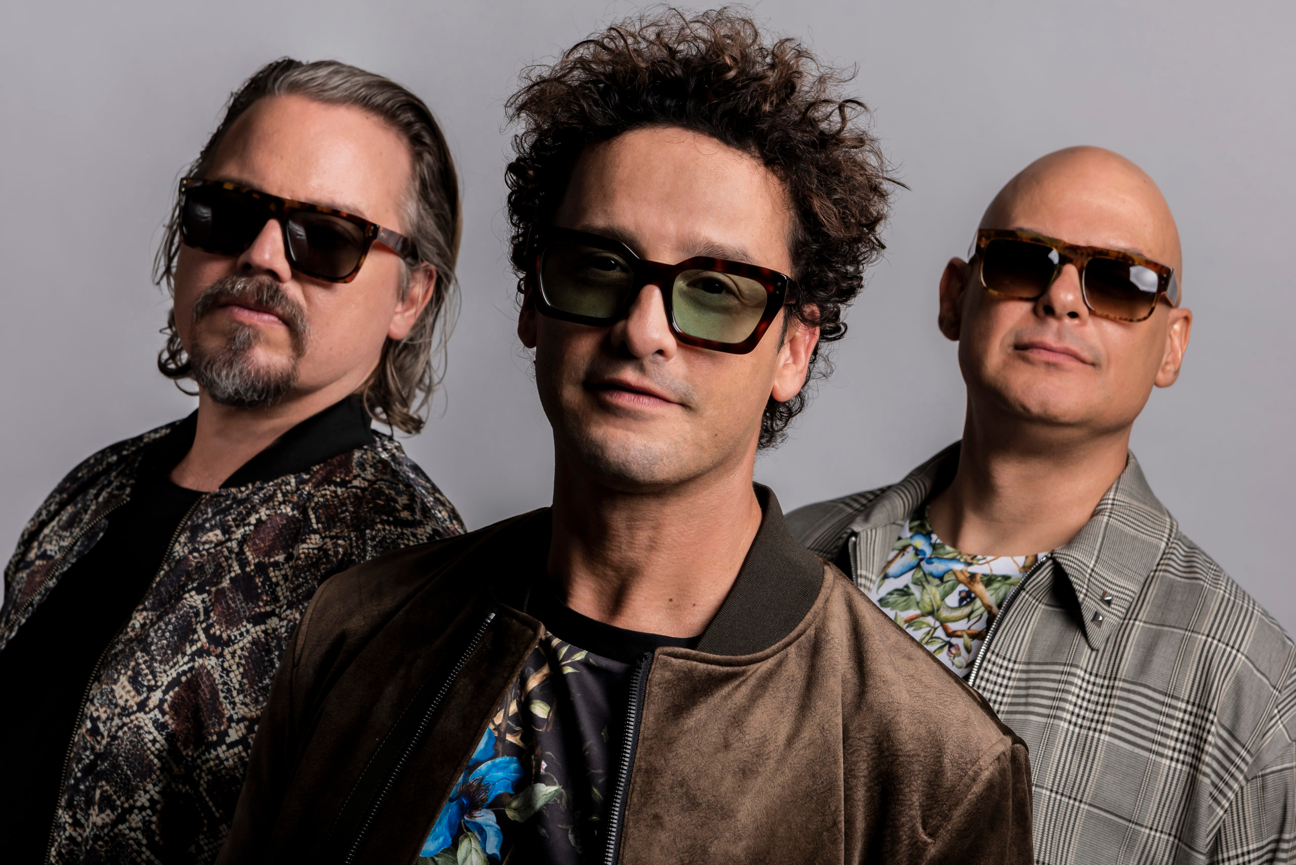 Los Amigos Invisibles