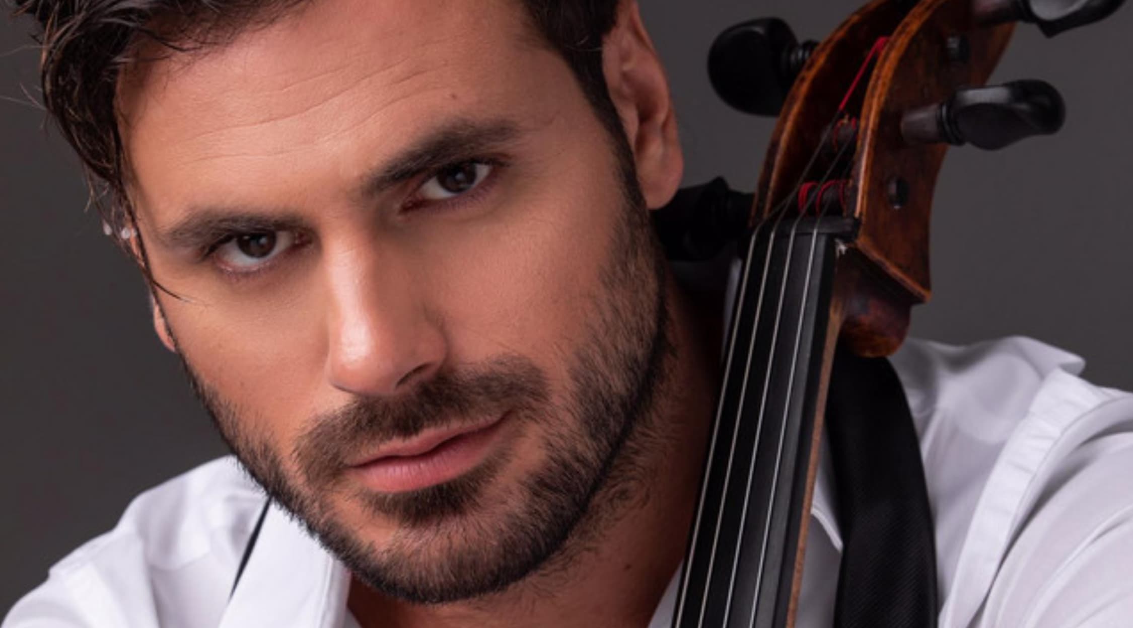 Hauser plays discount cello