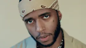 6LACK