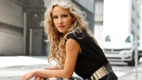 Ana Popovic