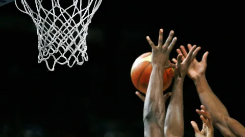 NBA Preseason - San Antonio Spurs at Golden State Warriors