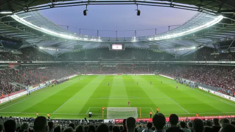 Wolverhampton Wanderers FC vs Brentford FC