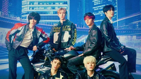 SF9