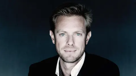 Andrew von Oeyen