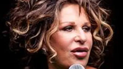 Lainie Kazan