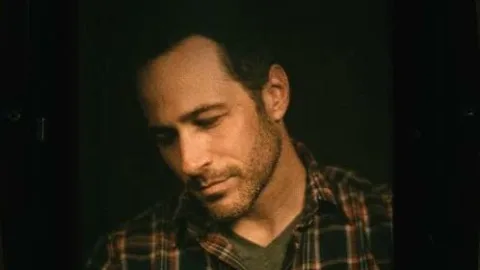 Joshua Davis
