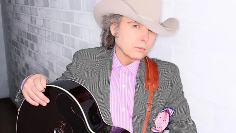 Dwight Yoakam