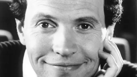Billy Crystal