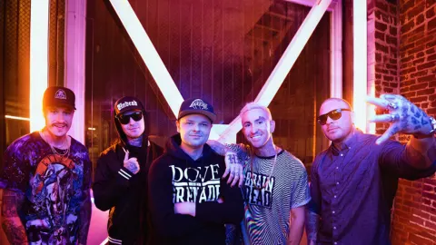 Hollywood Undead