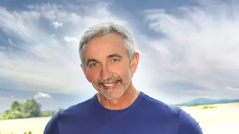 Aaron Tippin