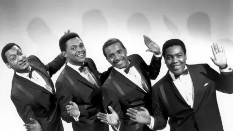 Four Tops Hull
