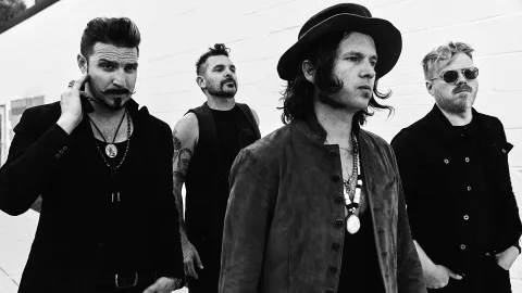 Rival Sons