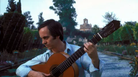 Paco Peña