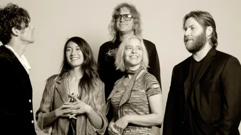 The Besnard Lakes
