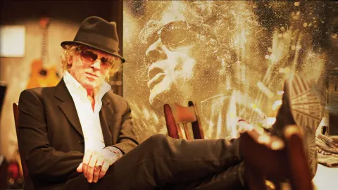 Ian Hunter