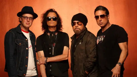 Black Country Communion