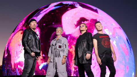 U2