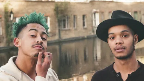 Rizzle Kicks
