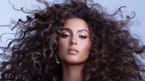 Tori Kelly
