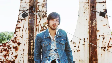 Charlie Worsham