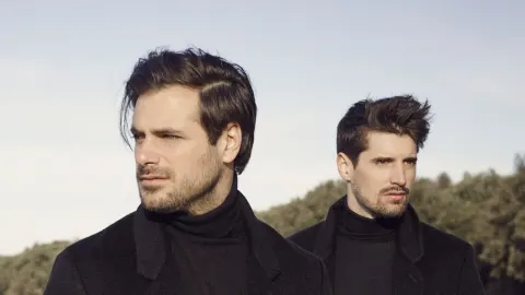 2Cellos