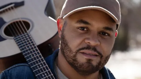 Israel Houghton