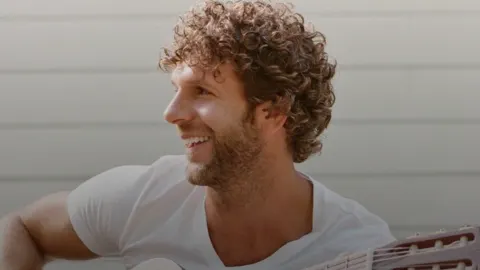 Billy Currington