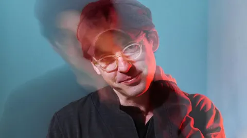 Clap Your Hands Say Yeah